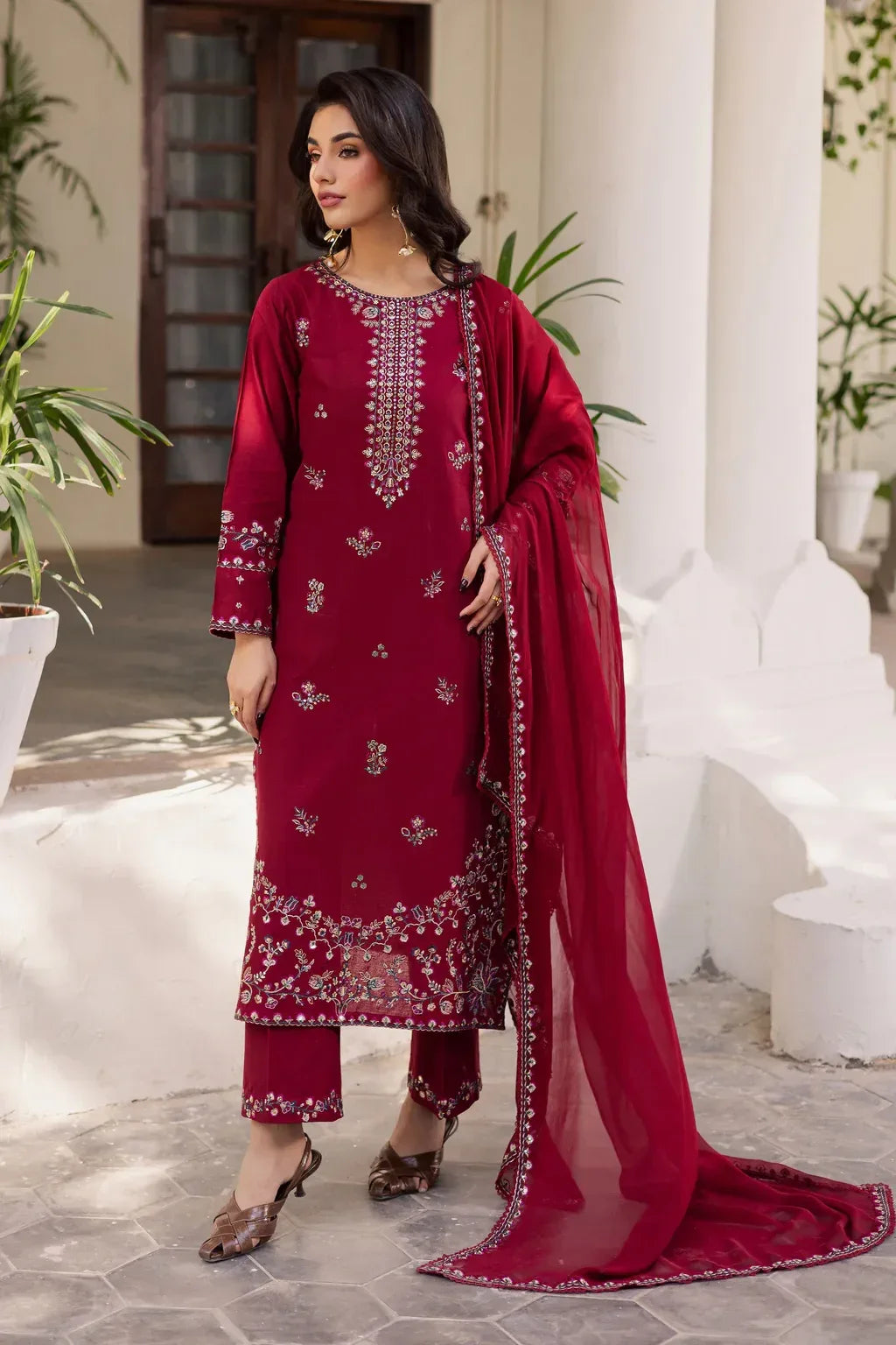 BATIK-3PC LAWN EMBROIDERED SHIRT WITH CHIFFON EMBROIDERED DUPATTA AND EMB TROUSER-RP-4732 - Rang Pasand