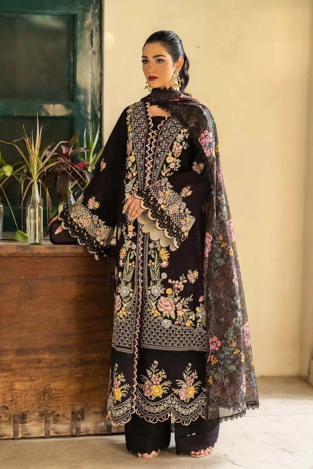 HUSSAIN REHAR-3PC LAWN EMBROIDERED SHIRT WITH CHIFFON PRINTED DUPATTA AND TROUSER-RP-4702 - Rang Pasand